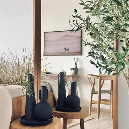 The Golden Oak In Calella Centre - 100m From Appartement