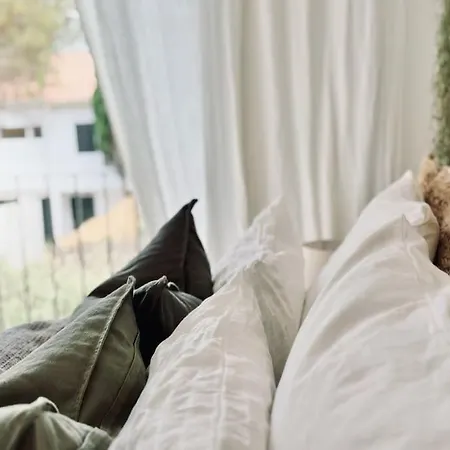 The Golden Oak In Calella Centre - 100m From Appartement